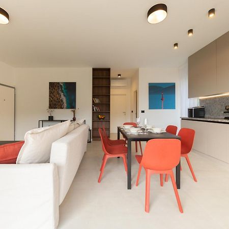 Seaside Elegance Suites Komiza Exterior photo